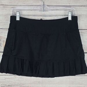 Athleta Good Match Tiered Ruffle Skort Black Stripe Skirt Small Athletic